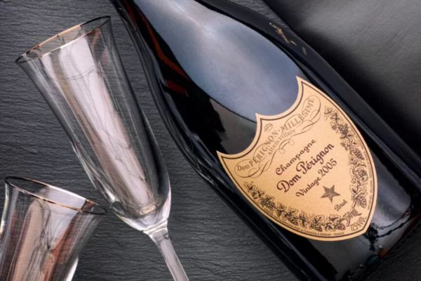 bouteille de dom perignon