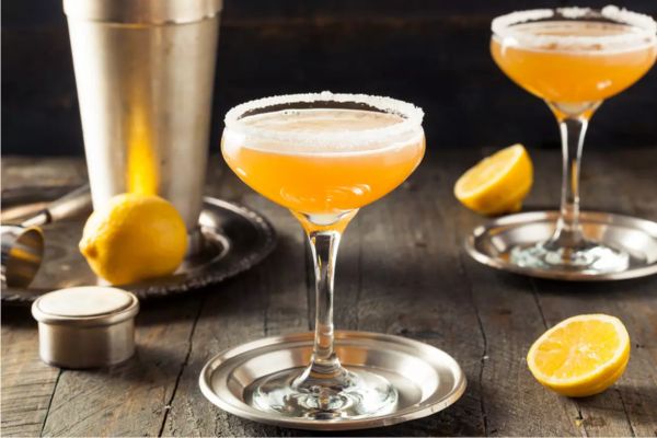 cointreau cocktail